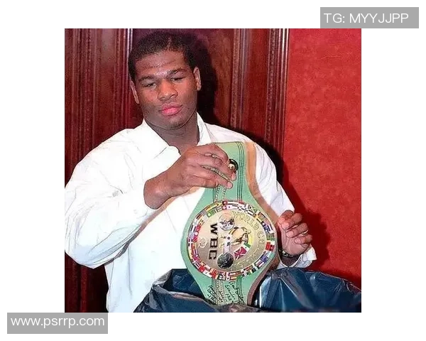 泰森与里迪克鲍的巅峰对决再现拳坛传奇的荣耀与激情